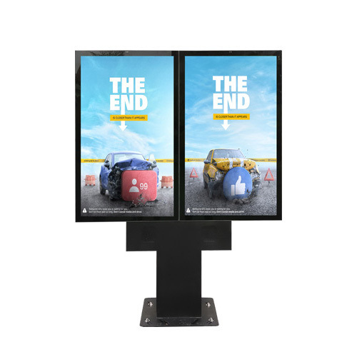 Máquina de video para exteriores con pantalla inteligente de doble pantalla montada en columna, a prueba de lluvia y alto brillo de 49 pulgadas