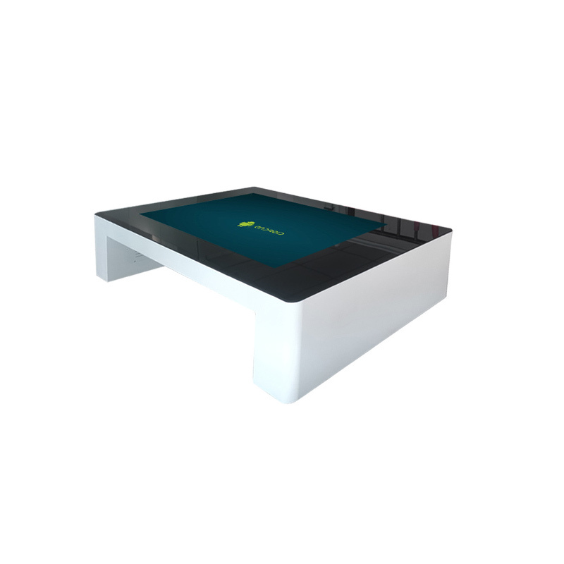 L'androide a 43 pollici scherza i giochi interattivi dell'affissione a cristalli liquidi del touch screen della prova dell'acqua che annunciano la tavola astuta del caffè del giocatore